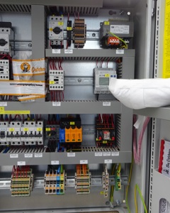 Control cabinet Roig egg cross collection 3654801